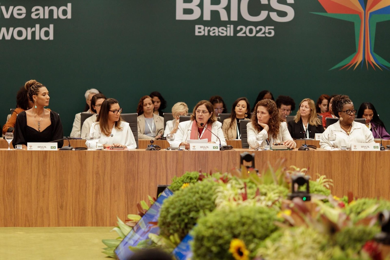 In addition to Minister Cida Gonçalves, other Brazilian ministers also participated in the panel. Image: Isabela Castilho/BRICS Brasil