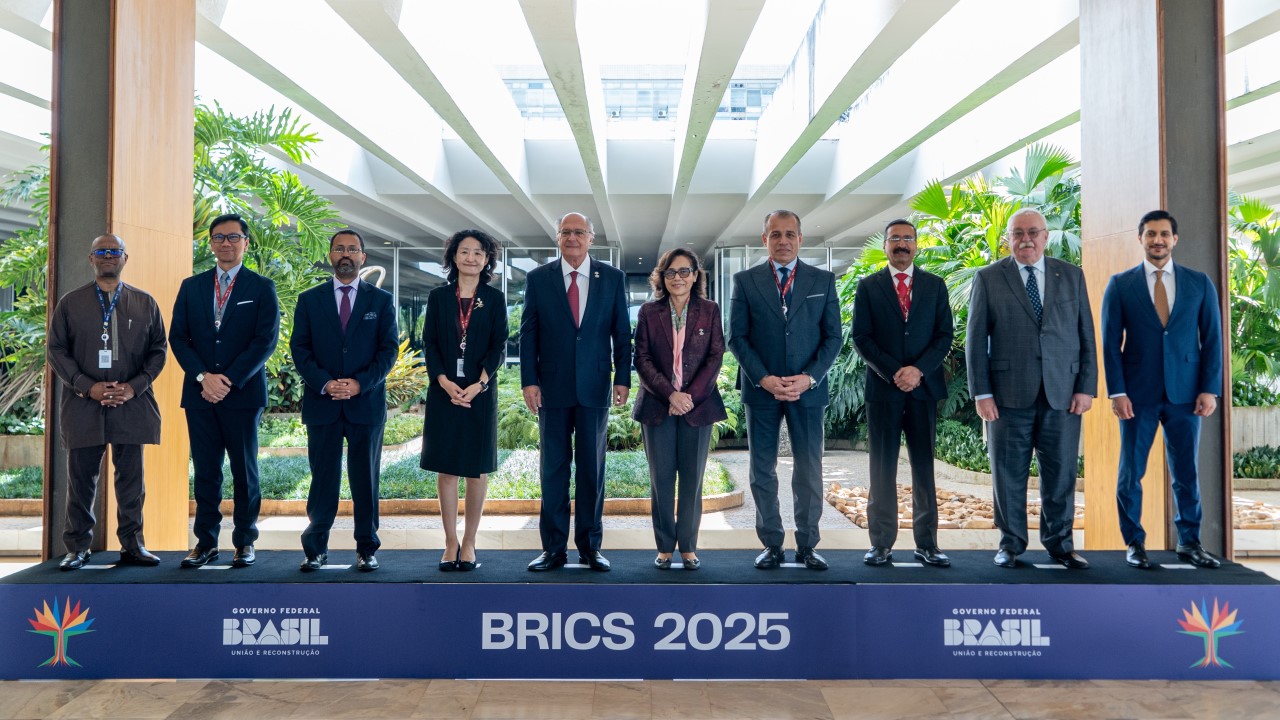 Ministros de Comércio dos países do BRICS colocam o desenvolvimento socioeconômico no centro da agenda do comércio global. Foto: Rafael Medelima/BRICS Brasil