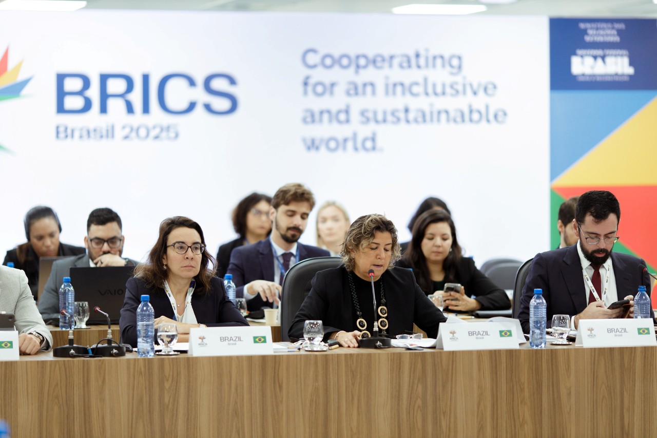 Embaixadoras Tatiana Rosito, do Ministério da Fazenda, e Liliam Chagas, do Ministério de Relações Exteriores, lideraram a Reunião de Alto Nível sobre Mudança do Clima e Desenvolvimento Sustentável do BRICS, em que foram acordados cinco documentos - Fotos: Isabela Castilho / BRICS Brasil / COP30