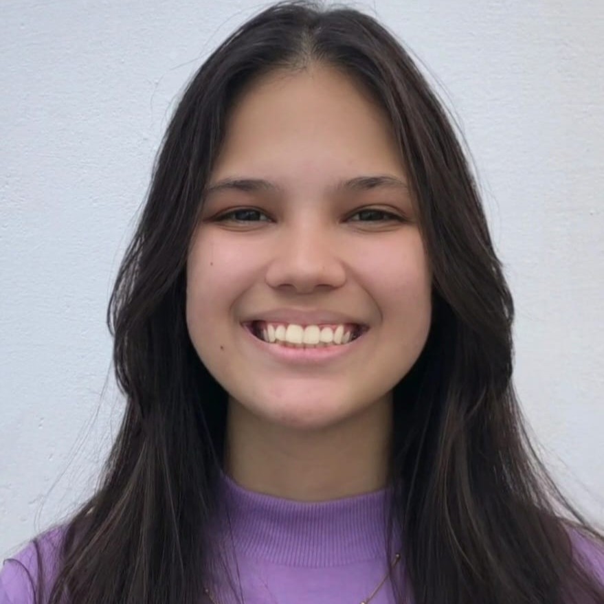 Maria Cecília, 18-year-old, from Paudalho (PE)