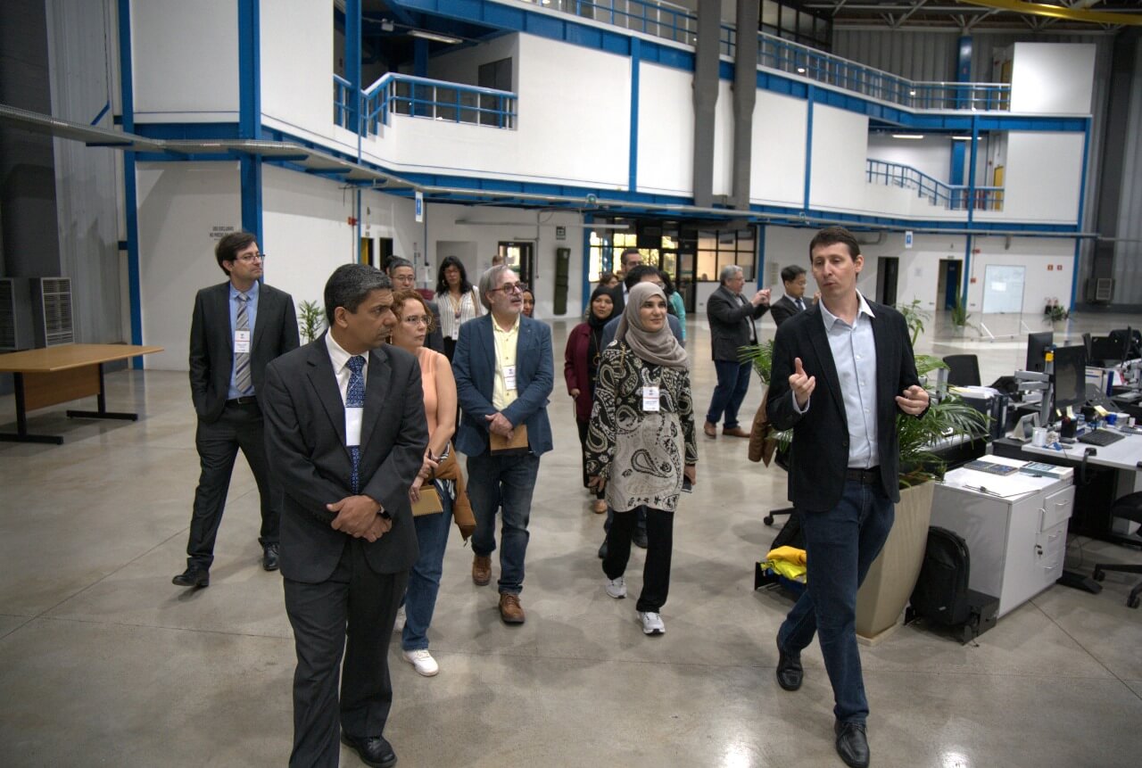 Grupo de Trabalho visita o Centro Nacional de Pesquisa em Energia e Materiais. Foto: Divulgação CNPEM
